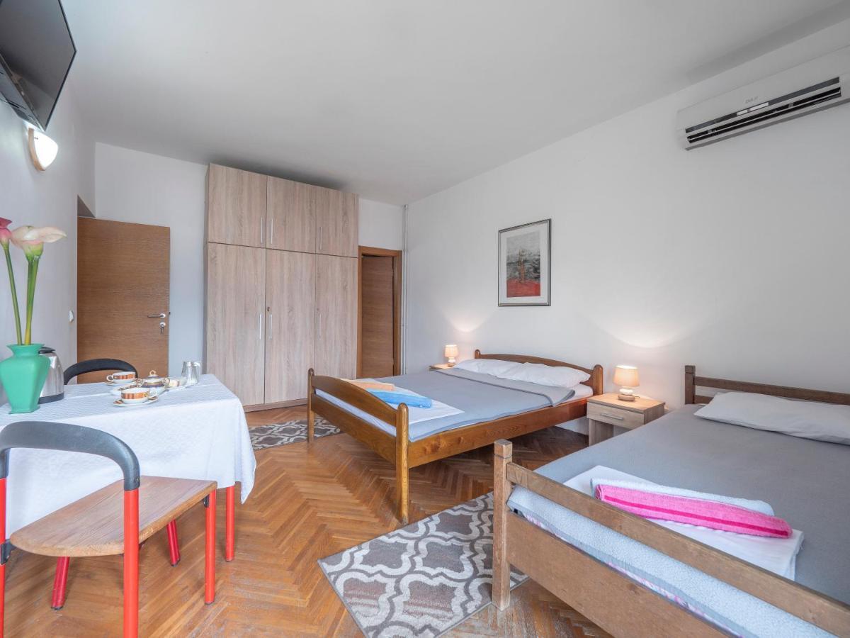 Guest House Madra Budva Exterior foto